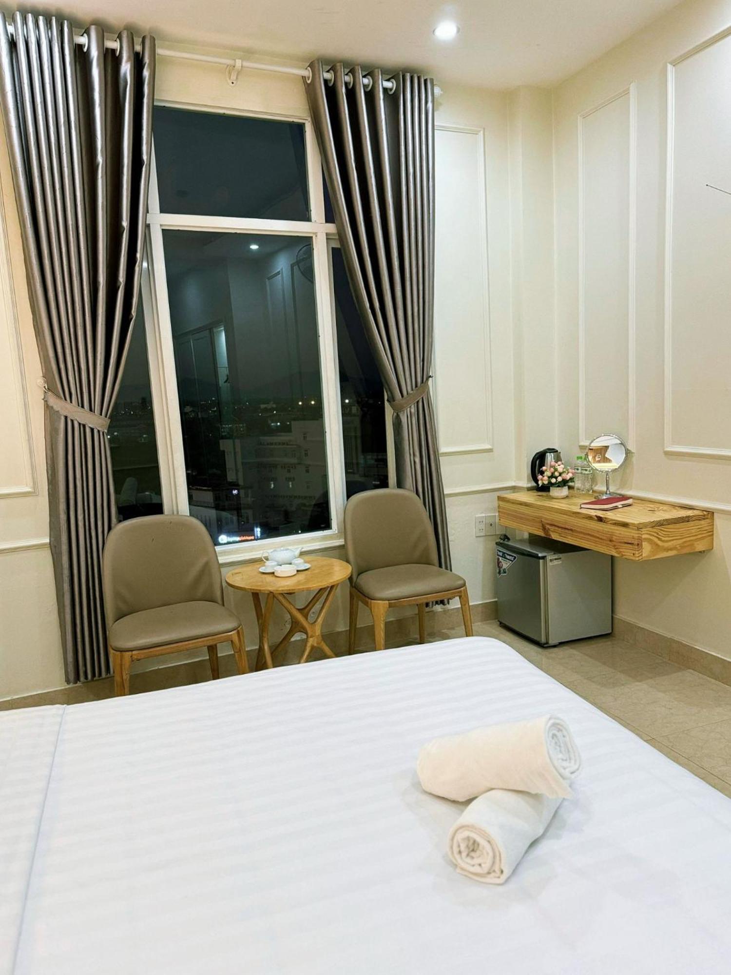 Elisa Hotel Pleiku Kültér fotó