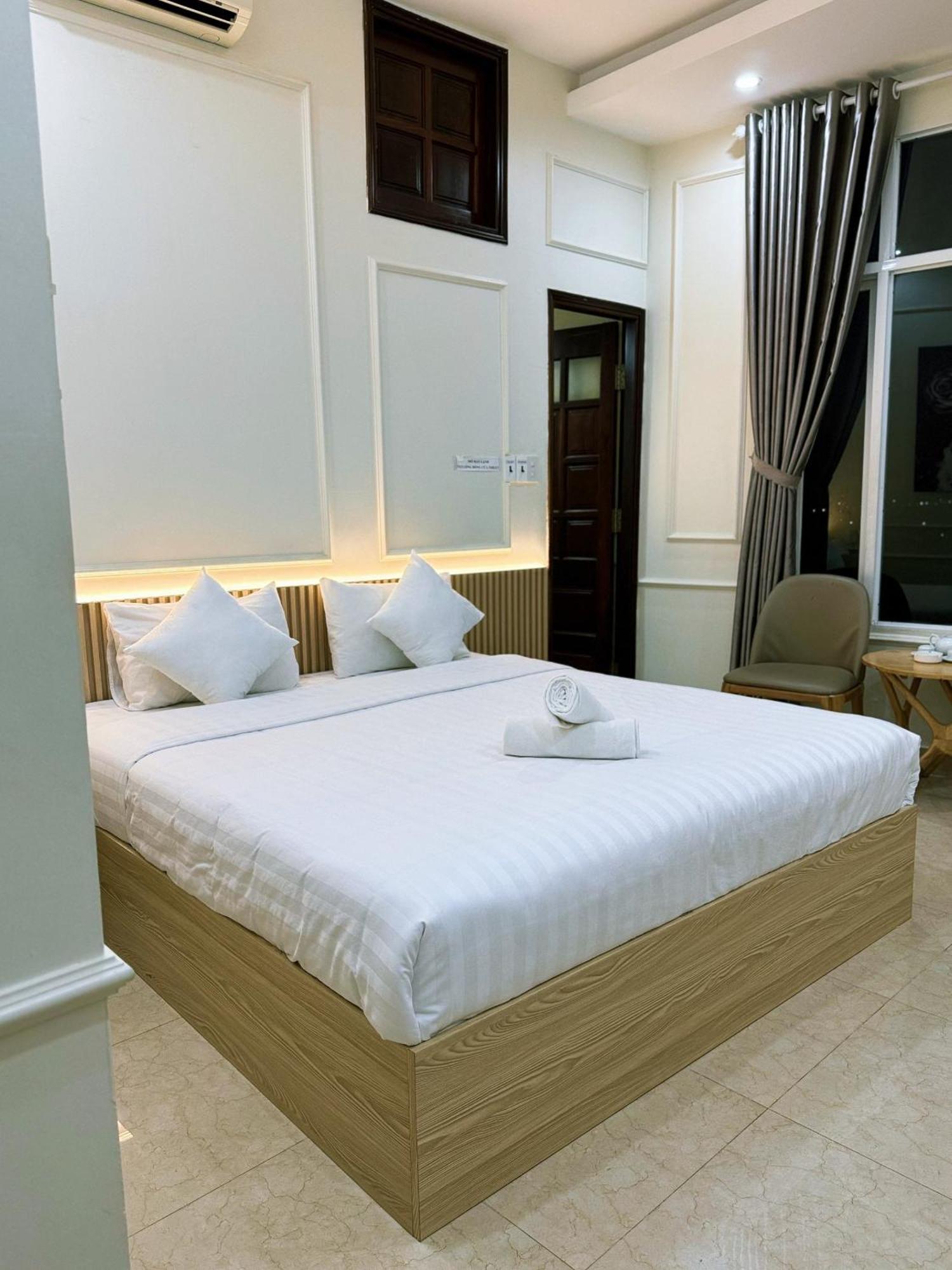 Elisa Hotel Pleiku Kültér fotó